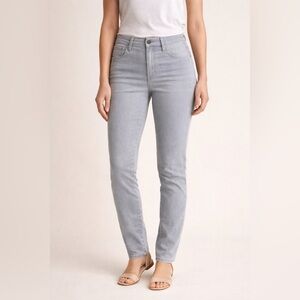 J.Jill Light Wash Slim Leg Ankle Jeans | Size 6 | Stretch Denim